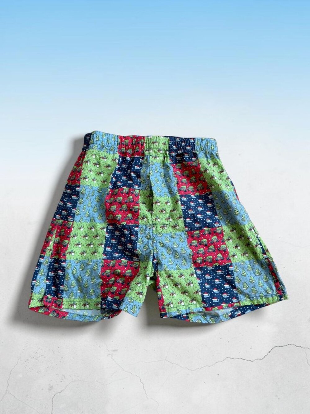 VINEYARD VINES Holiday Patchwork Shorts Size Medium (10/12)